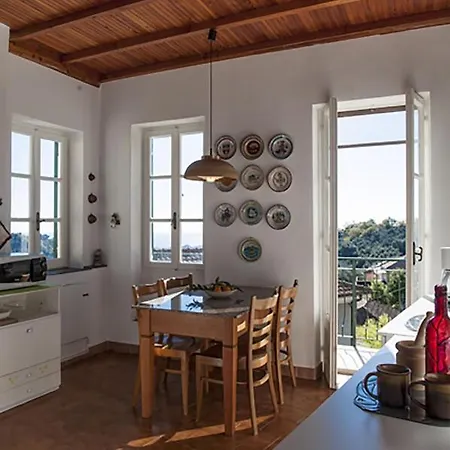 Casa Canonica Vasia